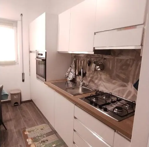 Fiore San Pietro Apartment